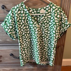 EUC Mello Day Green and White Patterned Blouse Small